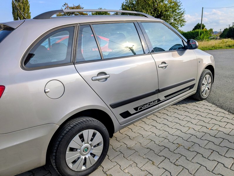 pxl-20250922-135639871-2.jpg